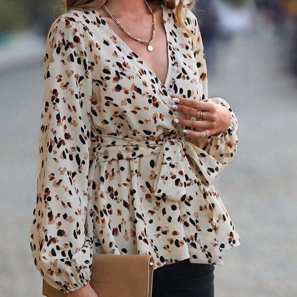 Apricot Casual Women's Allover Print Lantern Sleeve Belted Peplum Blouse - Picture 5 of 6